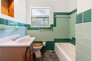 1136 NE 8th St, Ocala, FL 34470 - Photo 11