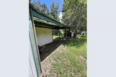 8035 NE 33rd Court, Anthony, FL 32617 - Photo 17