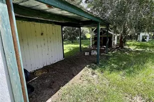 8035 NE 33rd Ct, Anthony, FL 32617 - Photo 17