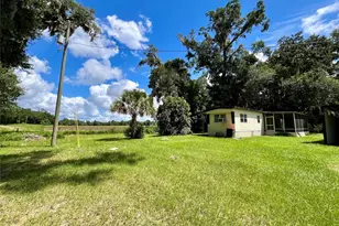 8035 NE 33rd Ct, Anthony, FL 32617 - Photo 5