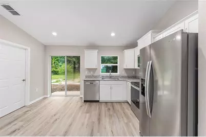 19864 SW Rainbow Lakes Boulevard, Dunnellon, FL 34431 - Photo 7