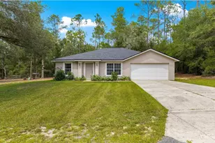 1423 W Hawk Ln, Citrus Springs, FL 34434 - Photo 1