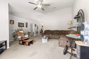 1423 W Hawk Ln, Citrus Springs, FL 34434 - Photo 5