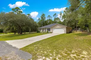 1423 W Hawk Ln, Citrus Springs, FL 34434 - Photo 3
