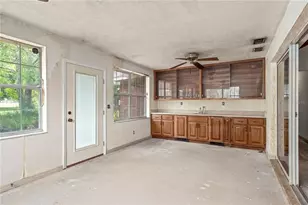 12049 NE 8th Ct, Ocala, FL 34479 - Photo 33