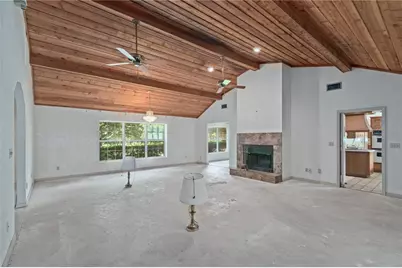 12049 NE 8th Court, Ocala, FL 34479 - Photo 9