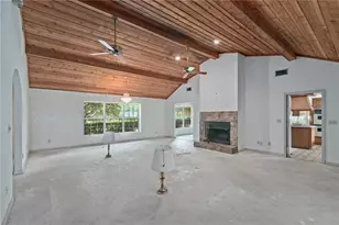 12049 NE 8th Ct, Ocala, FL 34479 - Photo 9