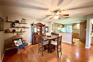 12406 NE 50th View, Oxford, FL 34484 - Photo 5