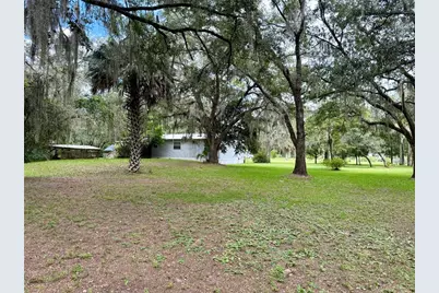 340 Debra Street, Inglis, FL 34449 - Photo 5
