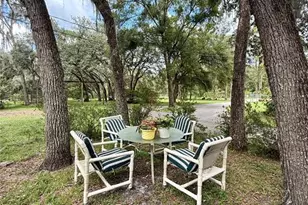340 Debra St, Inglis, FL 34449 - Photo 25