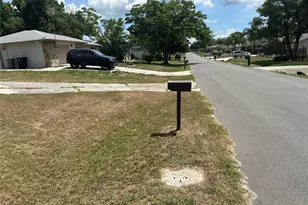 218 S Tyler St, Beverly Hills, FL 34465 - Photo 3