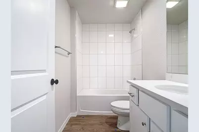 1201 SE 24th Avenue, Cape Coral, FL 33990 - Photo 9