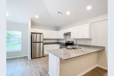 17131 Thompson Avenue, Port Charlotte, FL 33948 - Photo 5