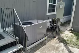 2060 SE 191st Terrace, Morriston, FL 32668 - Photo 7