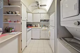 597 Midway Dr, Ocala, FL 34472 - Photo 9