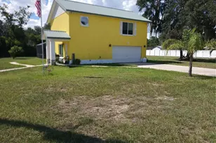 12366 SE 138th Ave, Ocklawaha, FL 32179 - Photo 1