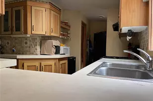 591 SE Fisher Rd, Ocklawaha, FL 32179 - Photo 5