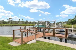 362 NW 14th Pl, Crystal River, FL 34428 - Photo 5