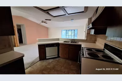 9295 SW 203rd Avenue, Dunnellon, FL 34431 - Photo 7