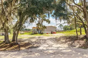 453 Old Hawthorne Rd, Hawthorne, FL 32640 - Photo 57