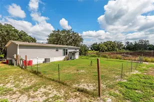 453 Old Hawthorne Rd, Hawthorne, FL 32640 - Photo 47
