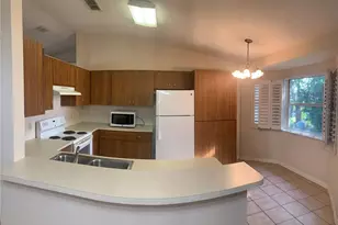 9833 SW 61st Ct, Ocala, FL 34476 - Photo 7