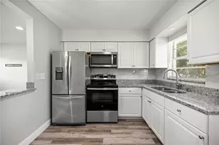 466 Spring Dr, Ocala, FL 34472 - Photo 9