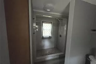 16905 SE 3rd Pl, Silver Springs, FL 34488 - Photo 9