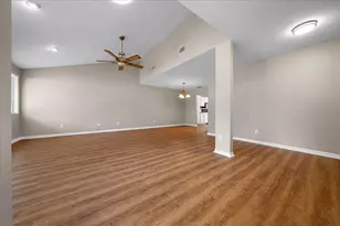 3704 NE 17th St, Ocala, FL 34470 - Photo 9