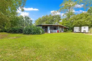 8221 SE 126th Pl, Belleview, FL 34420 - Photo 3