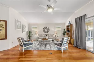 17394 SE 72nd Deer Run Ave, The Villages, FL 32162 - Photo 11