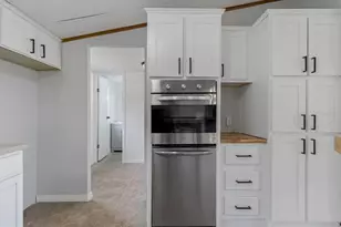 4773 E C-48, Center Hill, FL 33514 - Photo 17