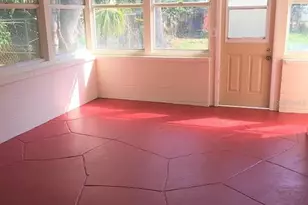 762 60th Ave NE, Saint Petersburg, FL 33703 - Photo 9