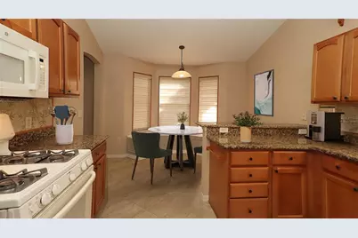 17700 SE 92nd Grantham Terrace, The Villages, FL 32162 - Photo 13