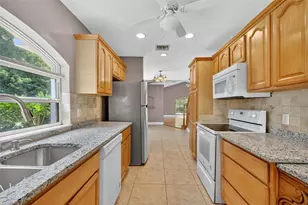 25 Lake Wood Cir, Ocala, FL 34482 - Photo 17