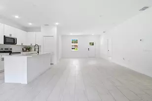 225 W Diego Pl, Citrus Springs, FL 34434 - Photo 11