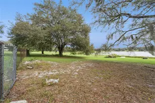 5781 S Crater Lake Cir, Keystone Heights, FL 32656 - Photo 9