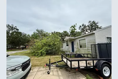 762 60th Avenue NE, Saint Petersburg, FL 33703 - Photo 5