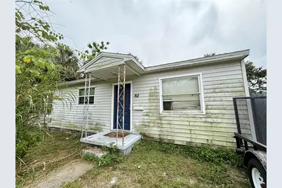 762 60th Avenue NE, Saint Petersburg, FL 33703 - Photo 3
