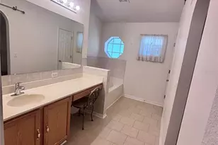 6925 Hemlock Rd, Ocala, FL 34472 - Photo 3