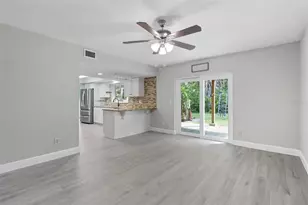 2589 Knoll St W, Palm Harbor, FL 34683 - Photo 15