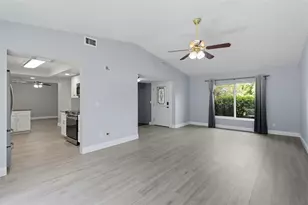 2589 Knoll St W, Palm Harbor, FL 34683 - Photo 7