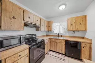 2923 Lichen Ln, Clearwater, FL 33760 - Photo 7