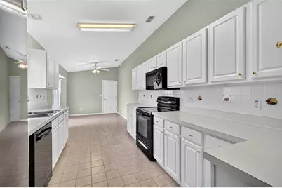 11353 SW 138th Lane, Dunnellon, FL 34432 - Photo 13