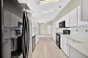 11353 SW 138th Ln, Dunnellon, FL 34432 - Photo 15