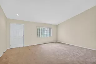 11353 SW 138th Ln, Dunnellon, FL 34432 - Photo 9