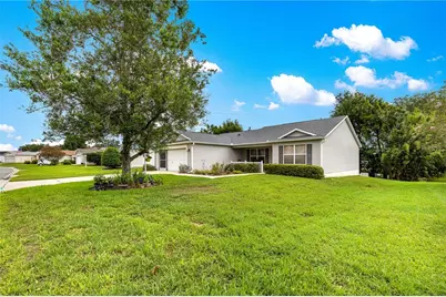 9345 SE 177 Simons Lane, The Villages, FL 32162 - Photo 3