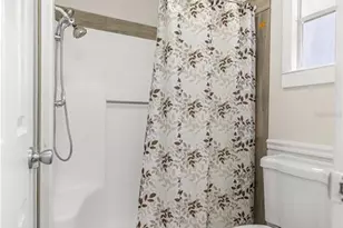 1013 Ann Ave, Lady Lake, FL 32159 - Photo 9