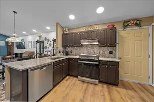 1120 NE 22nd Ct, Gainesville, FL 32641 - Photo 11