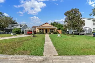 1120 NE 22nd Ct, Gainesville, FL 32641 - Photo 29